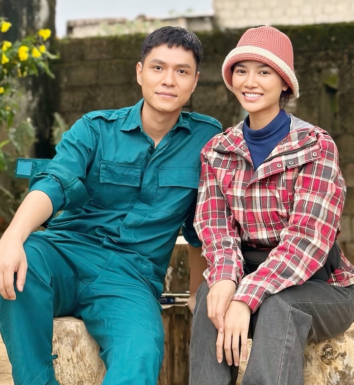 Anh Đào và Tô Dũng từng hợp tác trong bộ phim "Lối về miền hoa".