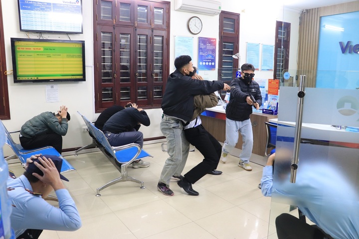 Tình huống diễn tập giả định. (Ảnh: Công an TP Hà Nội)