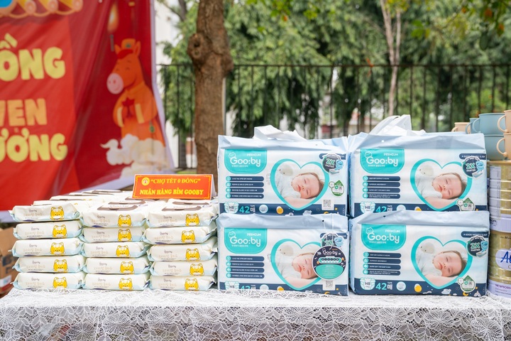 Một số sản phẩm quà tặng được mang đến tại hoạt động Tết cùng Gooby.