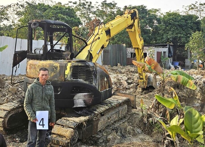 Nguyễn Chí Khôi tại hiện trường. (Ảnh: Công an Bắc Ninh).