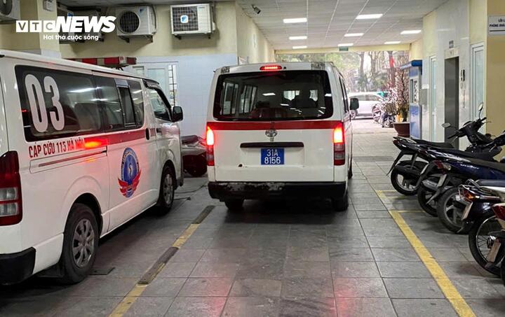 Tết Nguyên đán là giai đoạn áp lực nhất trong năm của cấp cứu ngoại viện 115 Hà Nội.