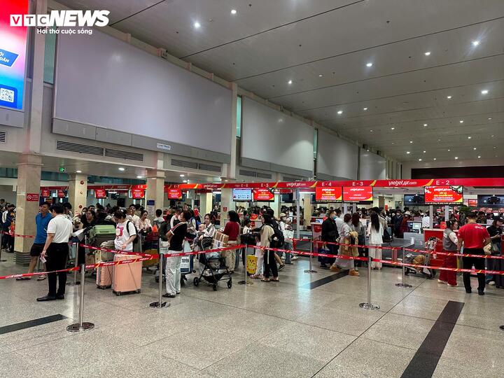 Dù vậy, lực lượng an ninh hàng không cũng ghi nhận một số trường hợp nhầm lẫn giữa nhà ga T3 và T1.