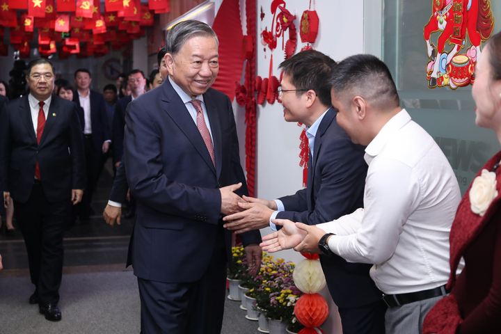 Tổng Bí thư Tô Lâm tới thăm, kiểm tra công tác thông tin tuyên truyền, động viên cán bộ, công nhân viên Báo điện tử VTC News - Đài TNVN.