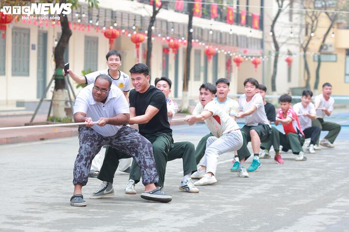 Lần đầu đón Tết Việt của những du học sinh xa quê nửa vòng Trái đất - 10