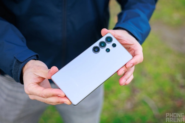 Galaxy S25 Ultra có khả năng chụp ảnh ấn tượng. (Ảnh: Phone Arena)