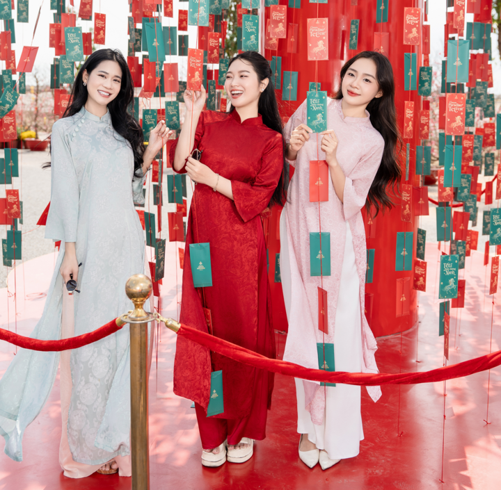 Tết Bính Ngọ, TP.HCM đầu tư thêm một loạt điểm vui chơi giải trí mới phục vụ nhu cầu người dân, du khách.