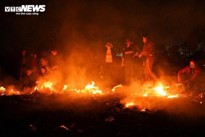 Sau nhiều năm mai một, đến năm 2022 phiên chợ âm dương chính thức được phục dựng. Đây là nỗ lực của chính quyền và người dân địa phương nhằm gìn giữ, phát huy một nét sinh hoạt văn hóa đặc sắc của vùng Kinh Bắc - Bắc Ninh, đồng thời đáp ứng mong mỏi, nhu cầu của cộng đồng.