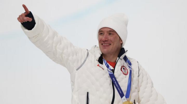 Alex Ferreira thành công chinh phục tấm HCV nội dung nội dung trượt ván trên tuyết trong lòng máng (halfpipe). (Nguồn: Olympics)