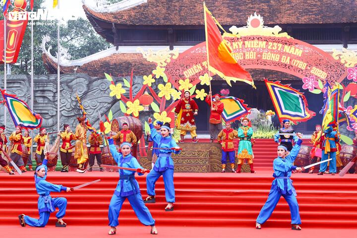 Chiến thắng Ngọc Hồi – Đống Đa là biểu tượng kết tinh mạnh mẽ tinh thần yêu nước và khát vọng độc lập của dân tộc Việt Nam. Vì vậy, mùng 5 tháng Giêng hằng năm đã trở thành ngày kỷ niệm truyền thống thiêng liêng đối với người dân Thủ đô.