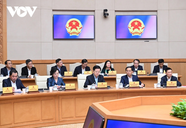 Các đại biểu tại phiên họp.