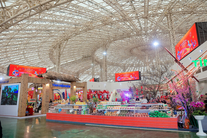 Hội chợ mùa Xuân 2026 đã được tổ chức thành công tích cực