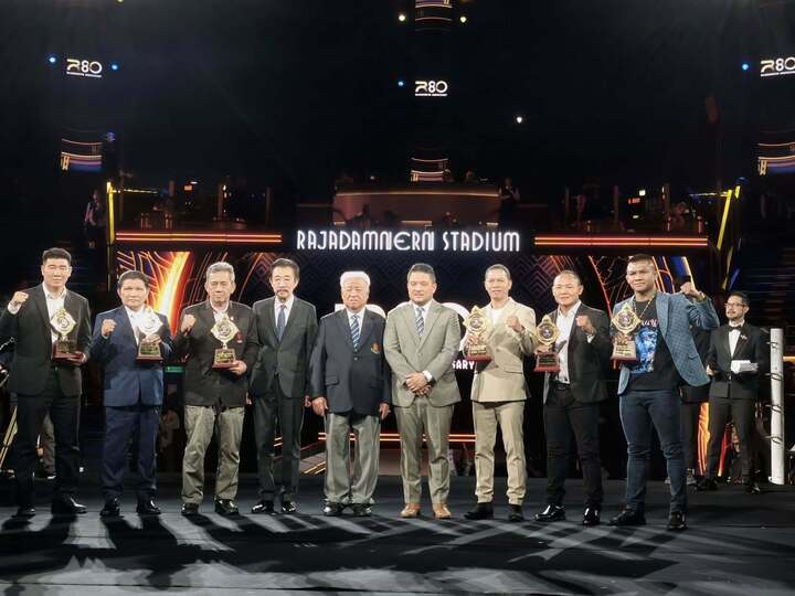 Nhiều võ sĩ Muay nổi tiếng khác của Thái Lan cũng được vinh danh