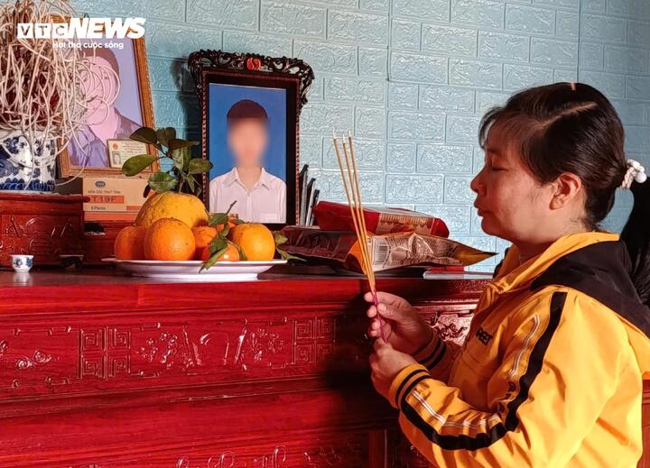 Chị Thu lần lượt mất đi chồng và con trai.