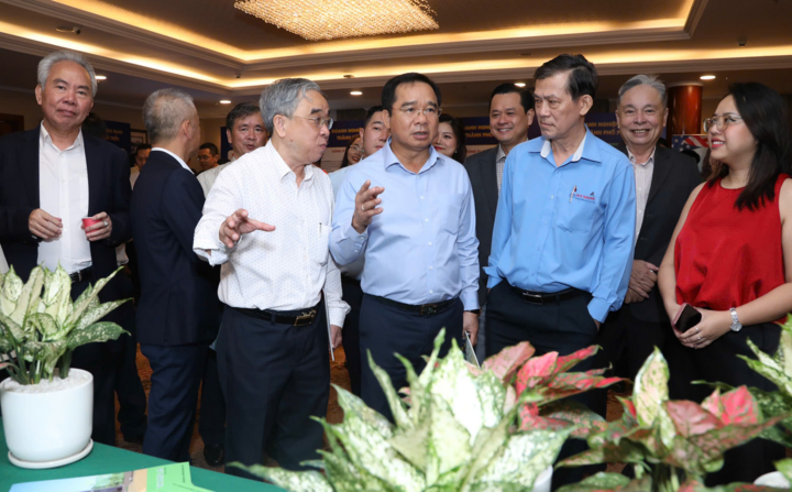 TP.HCM sau sáp nhập và sắp xếp chính quyền 2 cấp, số lượng doanh nghiệp Nhà nước cần cơ cấu tăng khá lớn. (Ảnh minh họa)