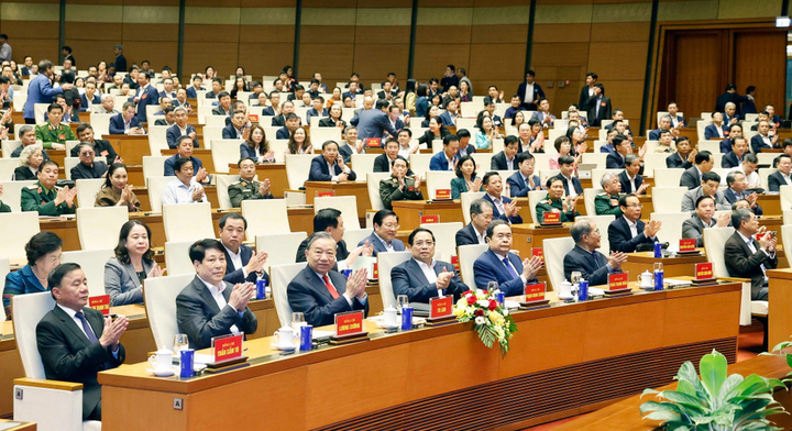 Tổng Bí thư Tô Lâm và các lãnh đạo, nguyên lãnh đạo Đảng, Nhà nước dự hội nghị. (Ảnh: TTXVN)