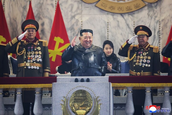 Phát biểu tại sự kiện, ông Kim Jong-un nhận định vị thế quốc tế của Triều Tiên đã “được nâng cao một cách vượt bậc” sau khi nước này đề ra các mục tiêu phát triển chiến lược cho giai đoạn 5 năm tới.