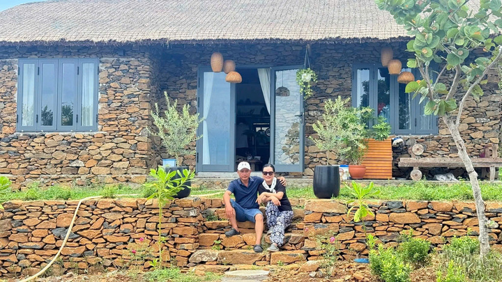 Thời gian qua, rất nhiều du khách đến với Đồi Cổ Thạch để check-in, tham quan.