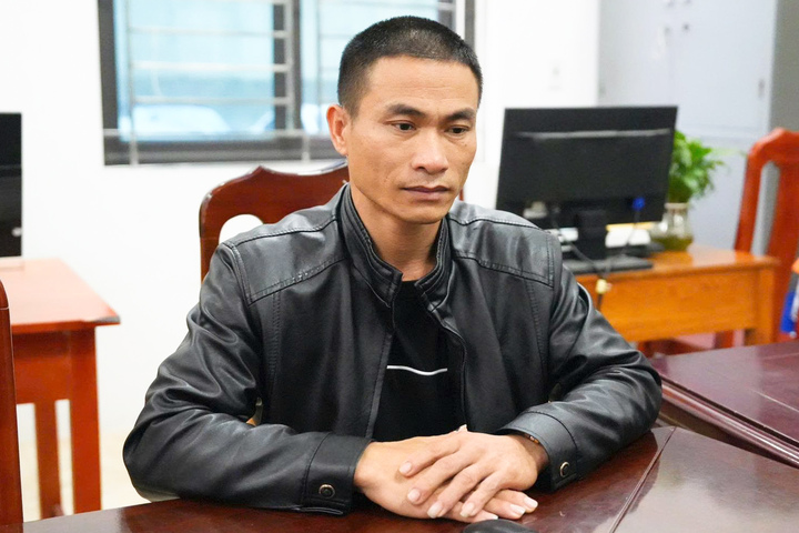 Nguyễn Văn Thâm tại cơ quan công an. (Ảnh: CACC)