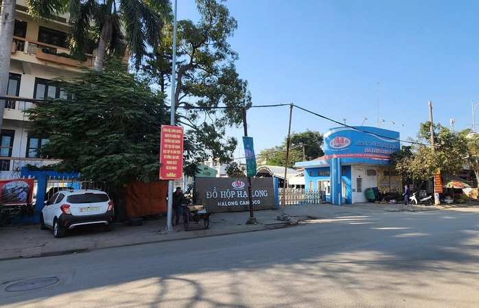 Công Ty Cổ phần đồ hộp Hạ Long.