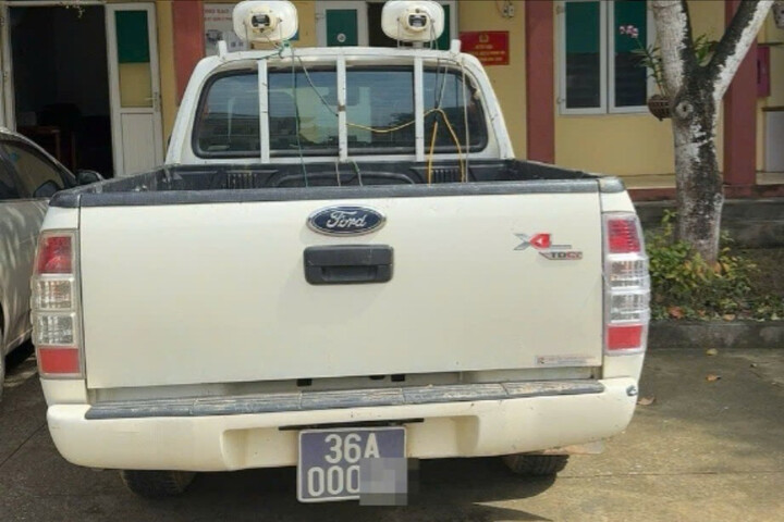 Hình ảnh phương tiện vi phạm được người dân phản ánh.