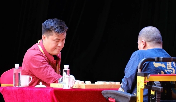 Lại Lý Huynh đã lọt vào chung kết Ngũ Dương Bôi 2026