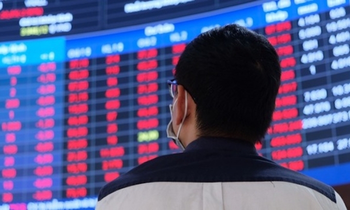 VN-Index plummets, market in the red. (Illustrative image).