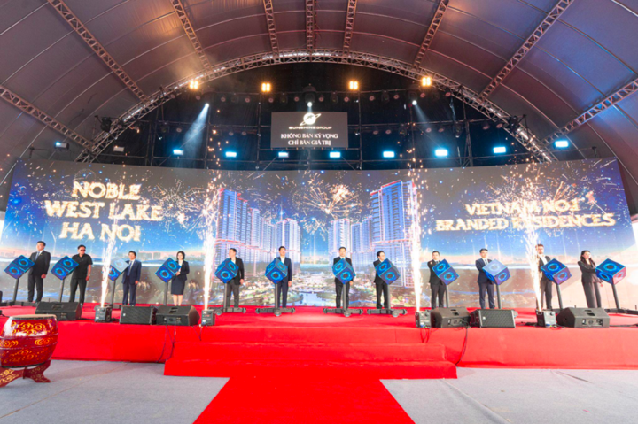 Lãnh đạo Sunshine Group thực hiện nghi thức khởi công Noble West Lake Ha Noi – tổ hợp Branded Residences.