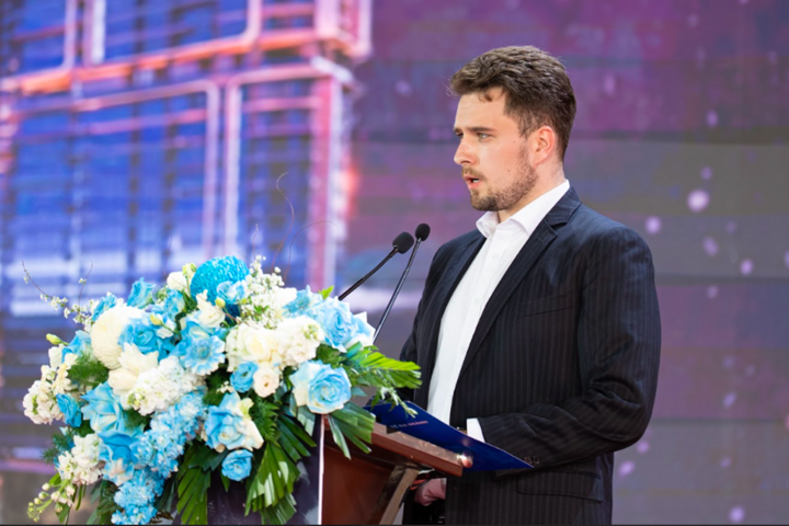 Ông Christopher John Brisbin - Phó ban Phát triển BĐS hàng hiệu Tập đoàn Sunshine phát biểu tại Lễ khởi công dự án Noble West Lake Ha Noi.