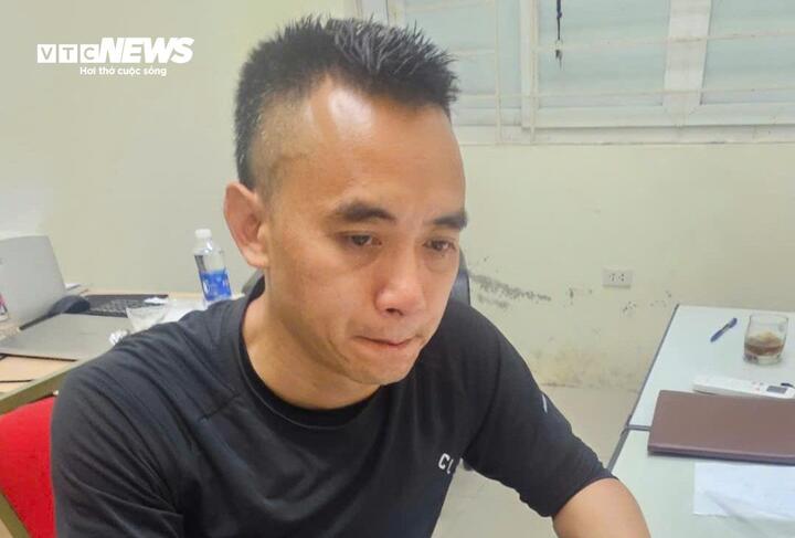 Trần Anh Phương tại cơ quan công an.