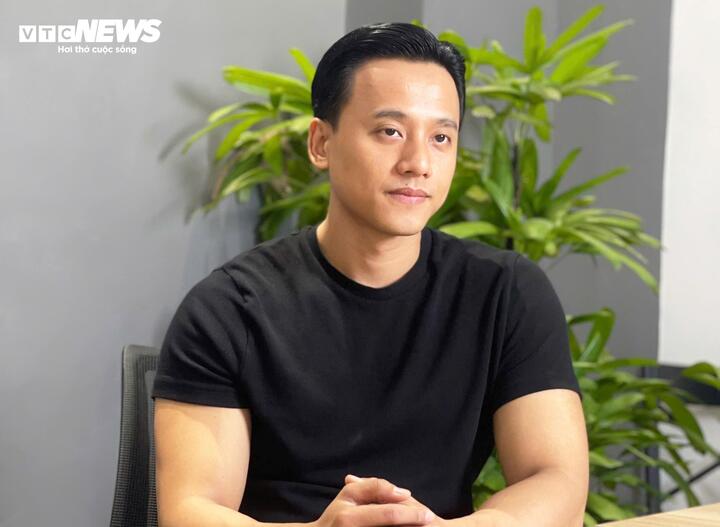 Mai Tài Phến thử sức ở vai trò đạo diễn.