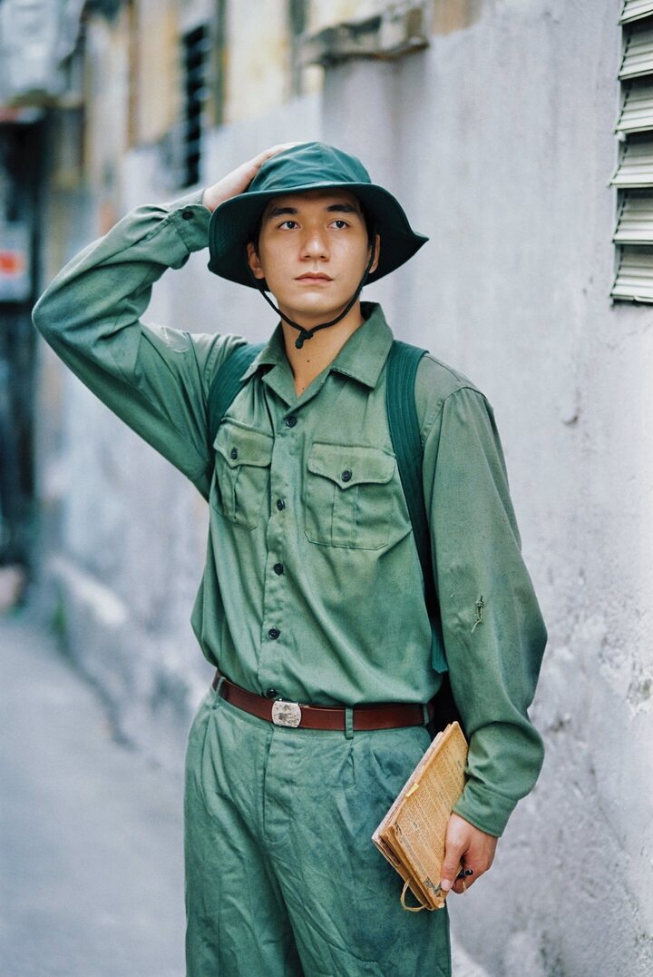 Tên tuổi của Đỗ Nhật Hoàng được khán giả biết đến sau vai chính trong phim "Mưa đỏ".