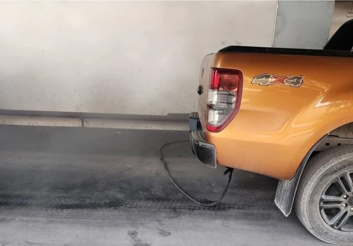 Phương pháp kiểm tra gia tốc tự do ở xe diesel nhằm kiểm tra mức khí thải, khả năng hoạt động của xe ở mức giới hạn. (Ảnh: S.T.)