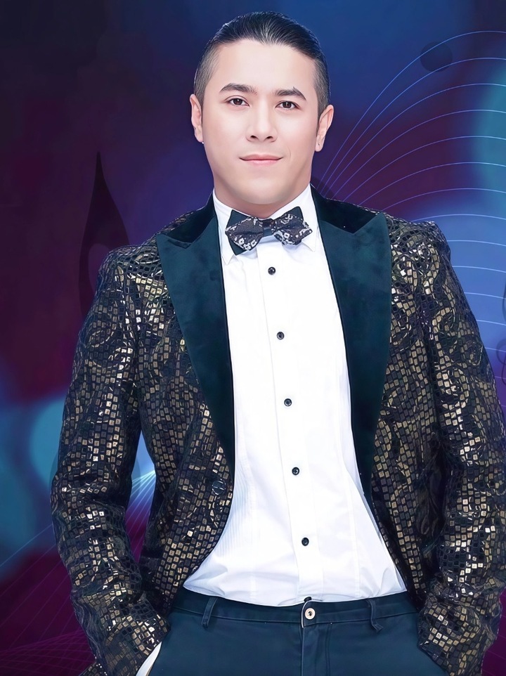 Kasim Hoàng Vũ được mệnh danh là "nam thần nhạc rock".