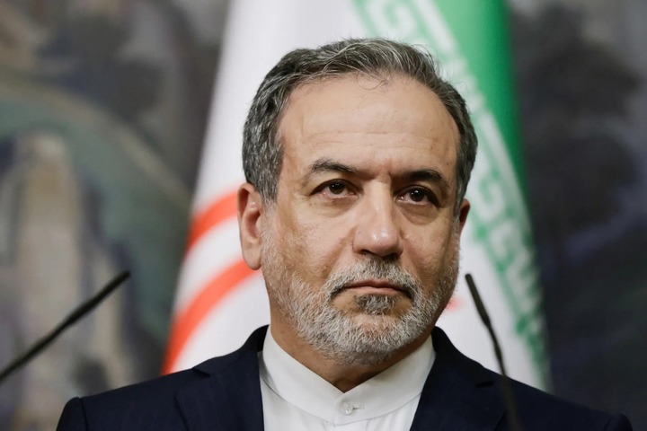 Ngoại trưởng Iran Araghchi.