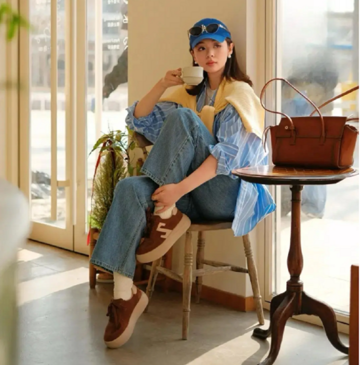 Phong cách vừa ngọt ngào, vừa cá tính.