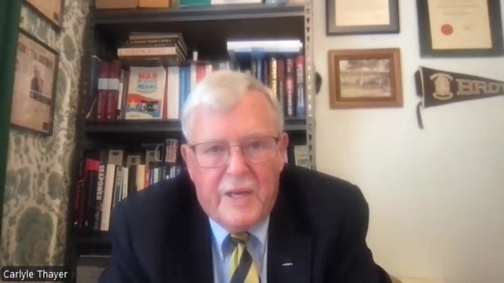 Chuyên gia Carl Thayer trả lời phỏng vấn Báo Điện tử VTC News.