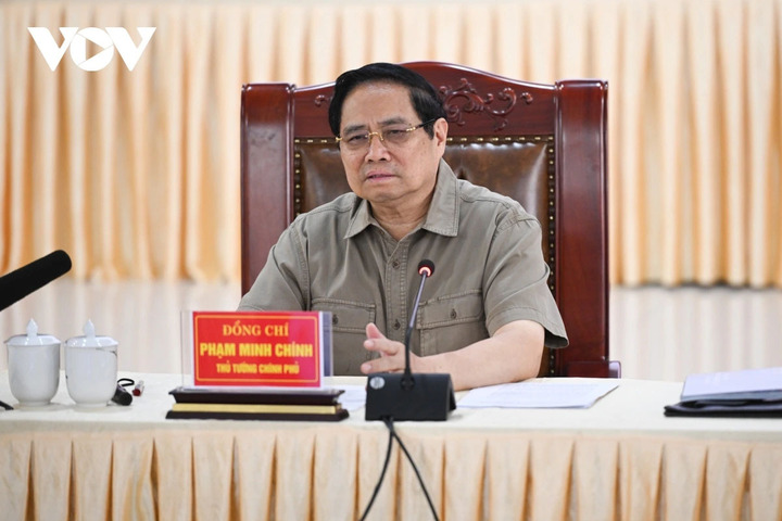 Thủ tướng Phạm Minh Chính có buổi làm việc với lãnh đạo các bộ, ngành, địa phương, nhà thầu, chủ đầu tư dự án.