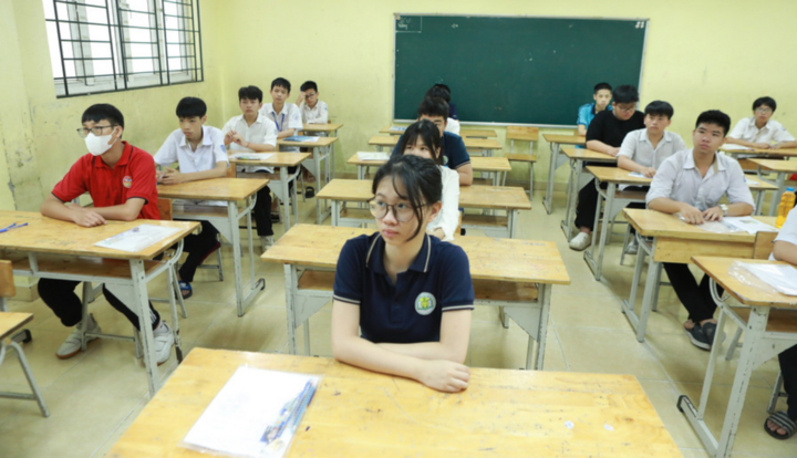 Học sinh thi vào lớp 10 THPT tại Hà Nội năm 2025. (Ảnh: Khôi Nguyên)