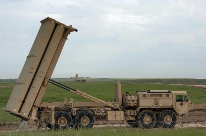 Radar RTX AN/TPY-2 và thiết bị hỗ trợ bị phá hủy tại căn cứ không quân Muwaffaq Salti ở Jordan. (Ảnh: Getty)