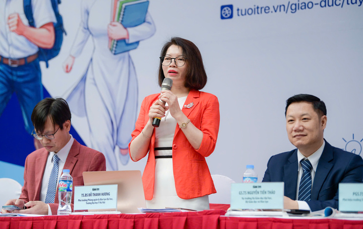 TS.BS Đỗ Thanh Hương, Phó trưởng phòng Quản lý Đào tạo Trường Đại học Y Hà Nội, chia sẻ tại Ngày hội tư vấn tuyển sinh - hướng nghiệp 2026.