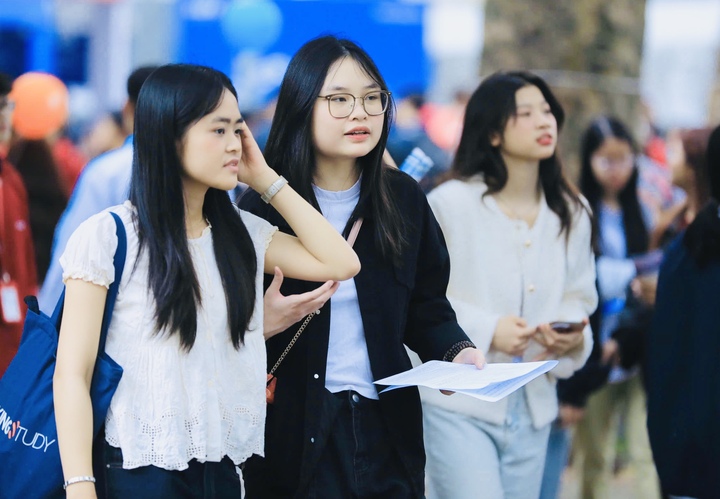 Ngoài đào tạo trực tiếp tại các học viện, trường công an, Bộ Công an liên kết và gửi đào tạo tại một số cơ sở giáo dục đại học. (Ảnh minh họa)