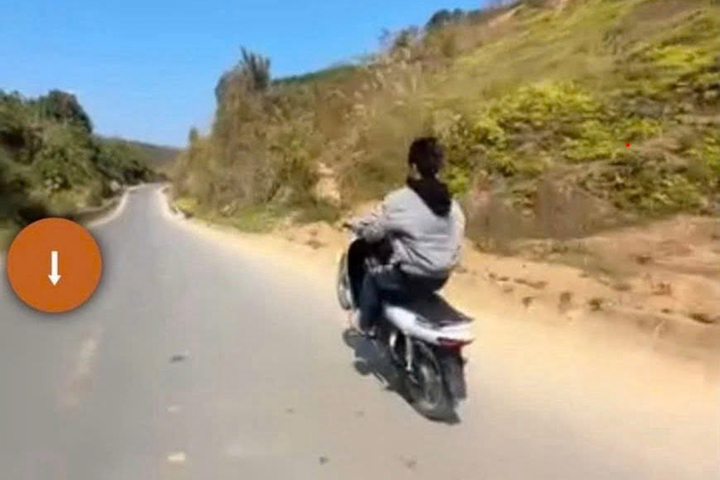 Hình ảnh T. bốc đầu xe máy rồi đăng lên mạng xã hội nhằm mục đích câu view, câu like. (Ảnh: Công an tỉnh Sơn La)