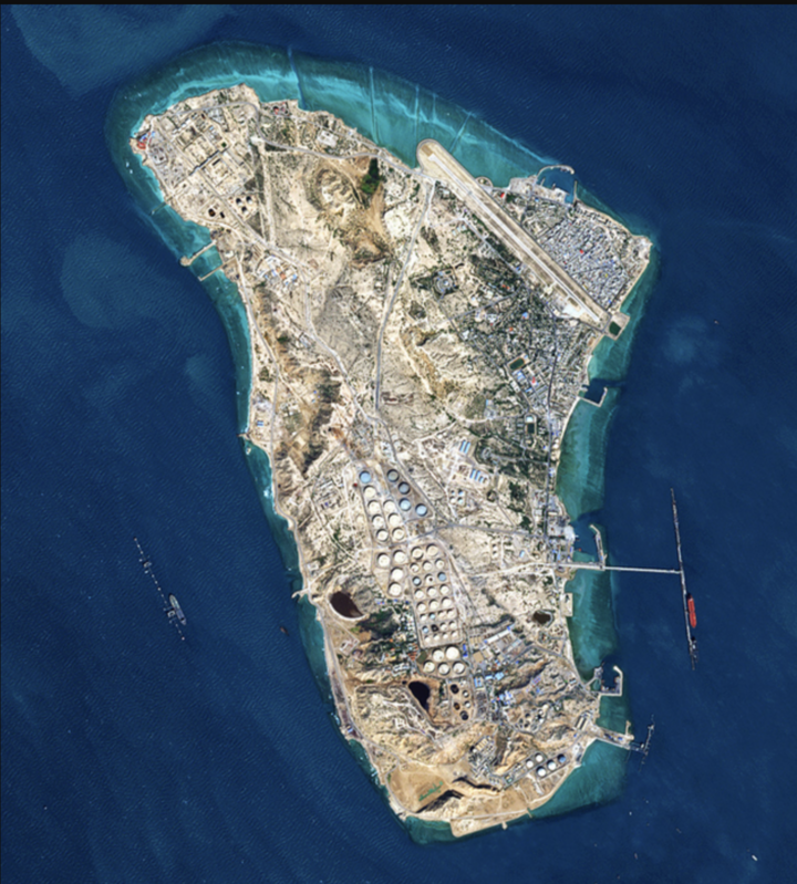 Đảo Kharg có diện tích chưa bằng một nửa Manhattan ở New York, nhưng lại đảm nhiệm khoảng 90% lượng dầu xuất khẩu của Tehran. (Nguồn: Getty)