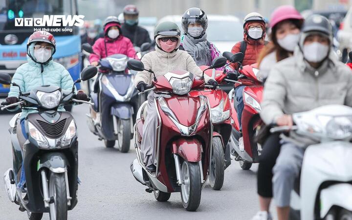 Miền Bắc chuyển rét từ đêm nay, nhiệt độ thấp nhất phổ biến 14°C. (Ảnh minh hoạ)