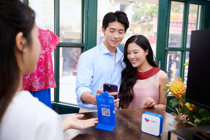 Hộ kinh doanh chủ động mở thêm tài khoản phục vụ hoạt động kinh doanh, từ đó dễ dàng đối soát doanh thu. (Ảnh: VNPAY)