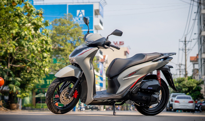 Bảng giá xe Honda SH125i mới nhất tháng 3/2026 - 2