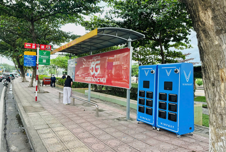 Một trạm đổi pin xe máy của Vinfast.