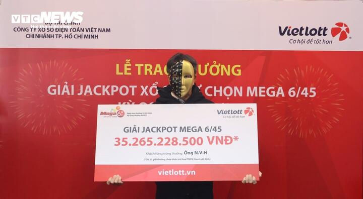 Ông H. trúng độc đắc hơn 35 tỷ đồng. (Ảnh: Đại Việt)