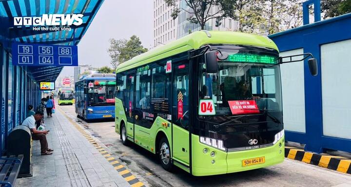 16 tuyến xe buýt tại TP.HCM sẽ thí điểm không in vé giấy. (Ảnh: Đ.V)