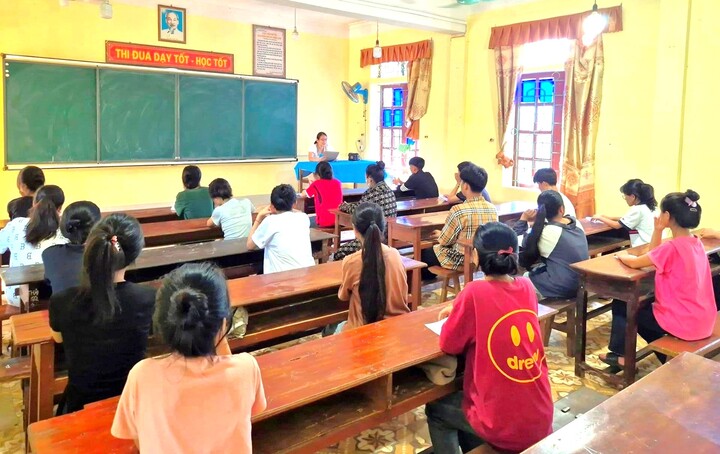 Một kỳ thi tuyển sinh vào lớp 10 ở Nghệ An. (Ảnh NTV)